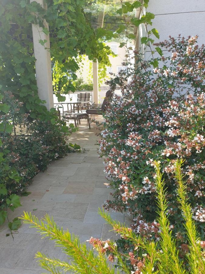 Ferienwohnung Abelia, Two Terraces, Hot Tub, Free Parking Dubrovnik Exterior foto