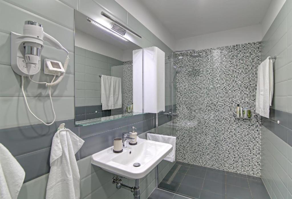 Ferienwohnung Abelia, Two Terraces, Hot Tub, Free Parking Dubrovnik Exterior foto